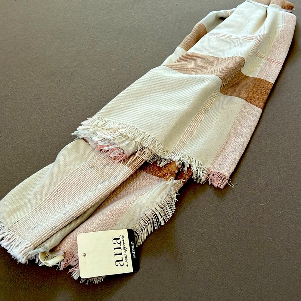 Scarf / wrap